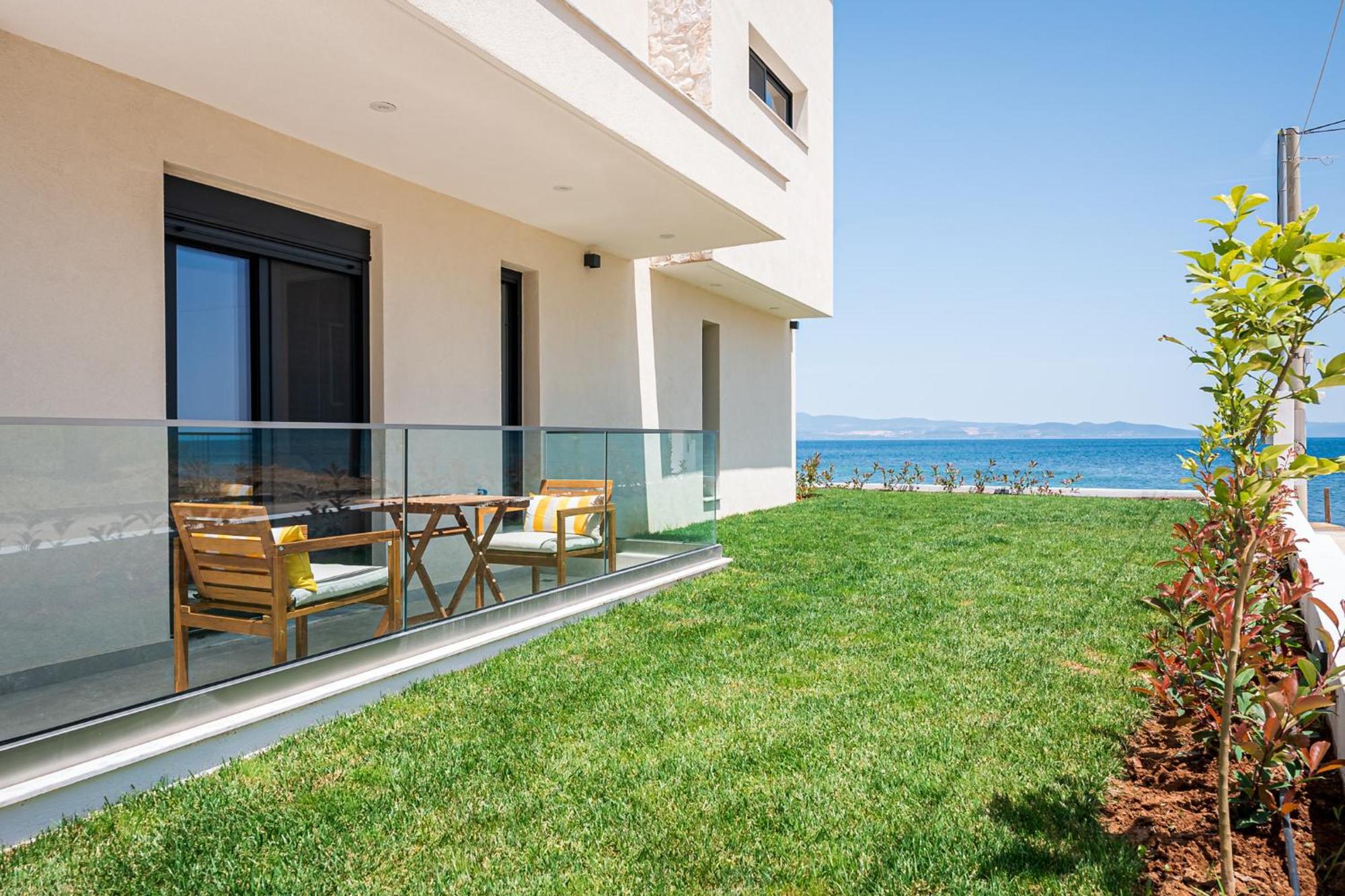 Azzurro E Verde By Rentalspro - Nea Potidaia Halkidiki Potidée Extérieur photo