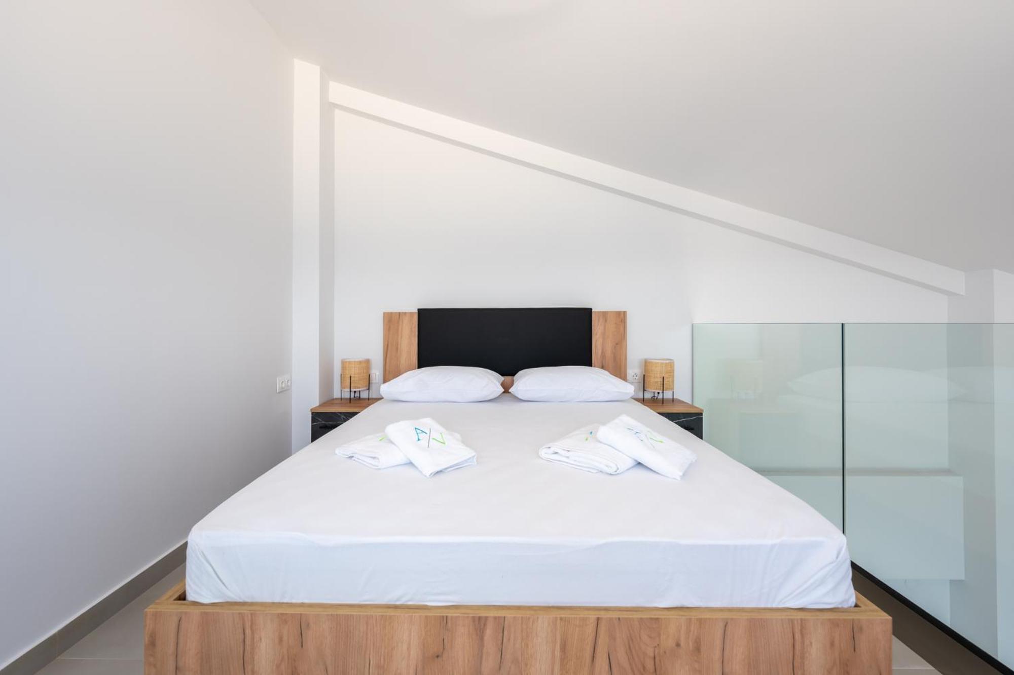 Azzurro E Verde By Rentalspro - Nea Potidaia Halkidiki Potidée Extérieur photo