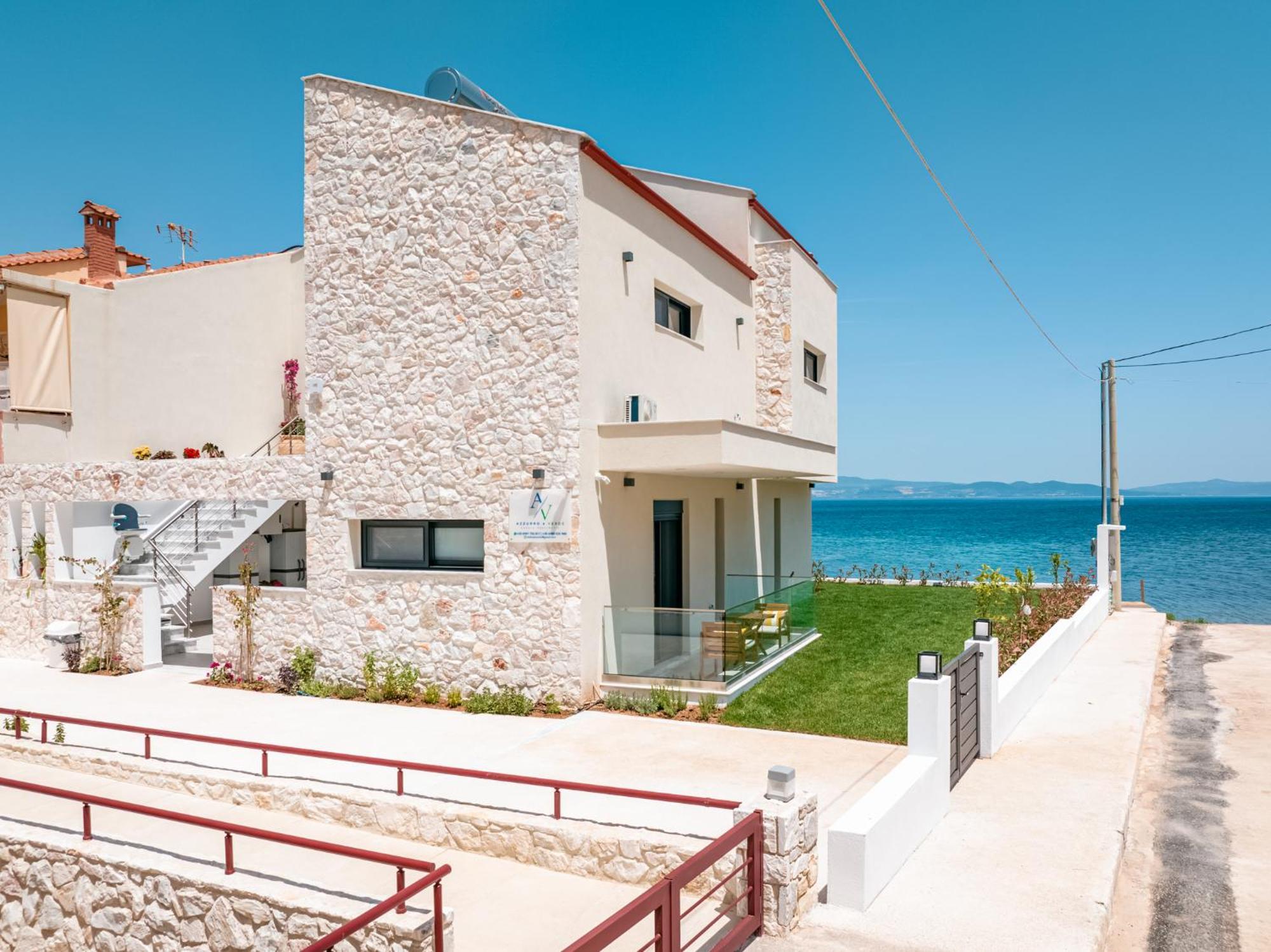 Azzurro E Verde By Rentalspro - Nea Potidaia Halkidiki Potidée Extérieur photo